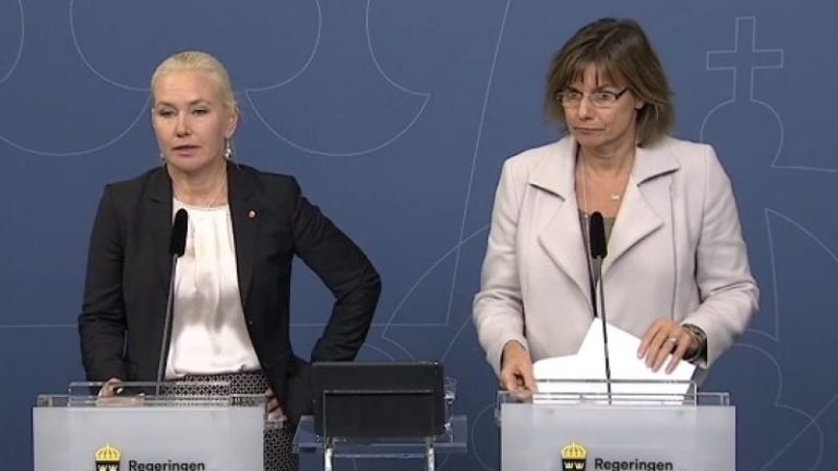 Infrastrukturminister Anna Johansson presenterade infrastrukturpropositionen tillsammans med klimatminister Isabella Lövin.