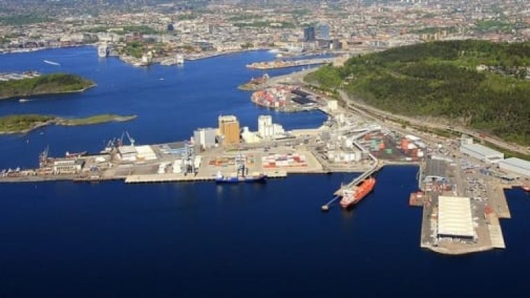 Får tysta kranar ... och kanske svenskt gods.