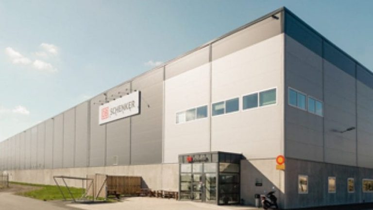 Schenker förnyade sitt kontrakt med Prologis i Arlandastad.