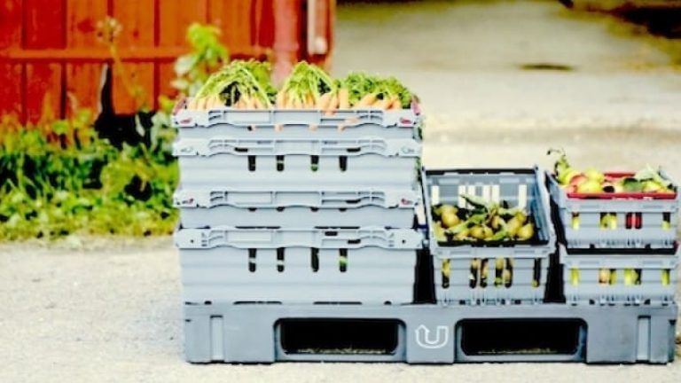 Svenska retursystem kommer att tvätta och distribuera plastpallar och plastlådor från den nya anläggningen i Västerås.