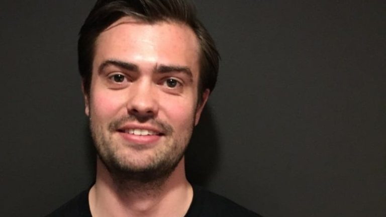 – Uber hjälper entreprenörer och egenföretagare med att skala upp sin distribution och får deras verksamhet att växa, säger Tobias Renström, chef på Uber i Sverige. – Uber hjälper entreprenörer och egenföretagare med att skala upp sin distribution och får deras verksamhet att växa, säger Tobias Renström, chef på Uber i Sverige.