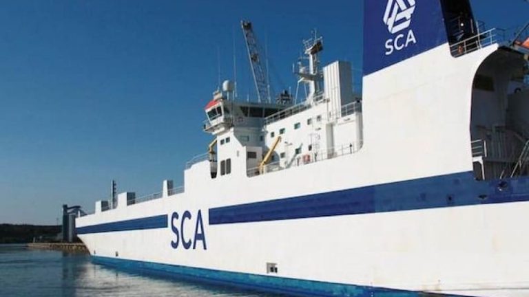 SCA Logistics rorofartyg Obbola drabbas oproportionerligt hårt av höjningen av farledsavgifterna.