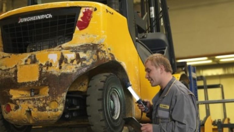 Och så lite gul färg … Och så lite gul färg ...