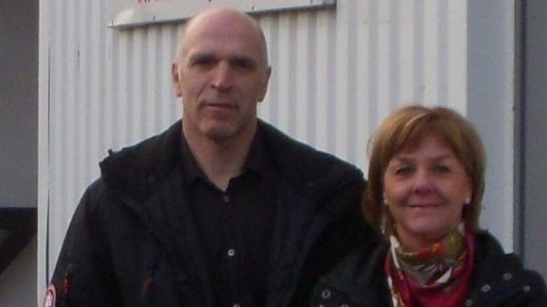 Anette Olausson och Donald Jangklint har tagit över Källhage truck.