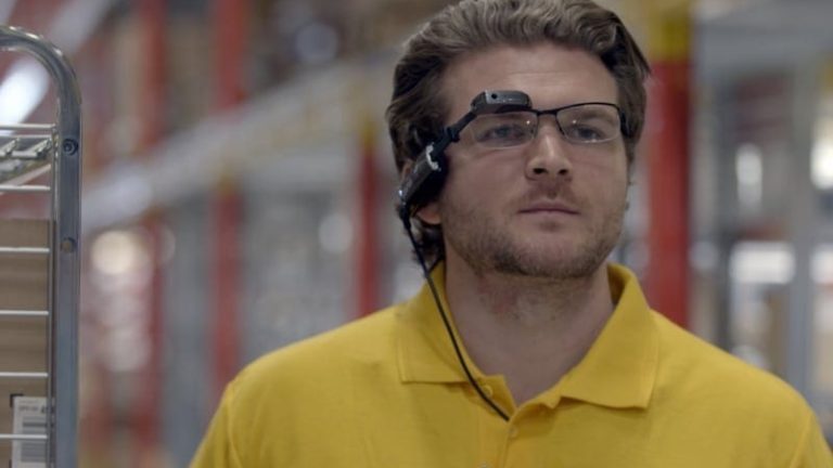 Standardutrustad lagermedarbetare 2017. Standardutrustad lagermedarbetare 2017.