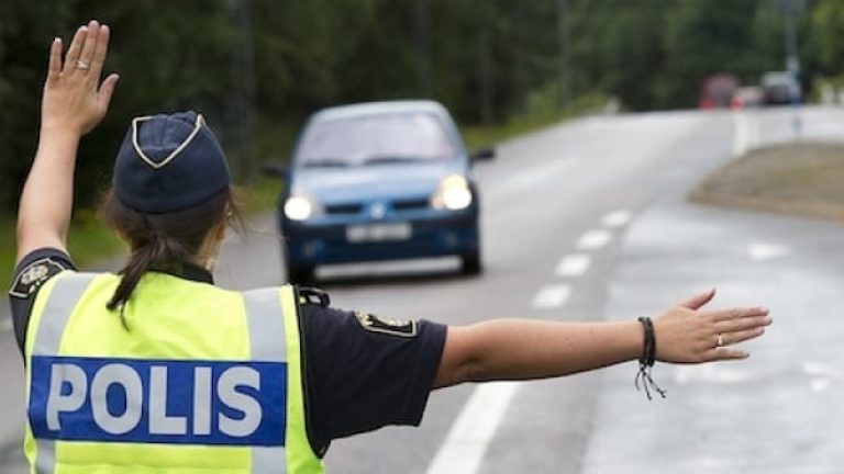 Polisen får nu tillgång till andra länders trafikregister när de utreder trafikbrott där EU-fordon är inblandade.