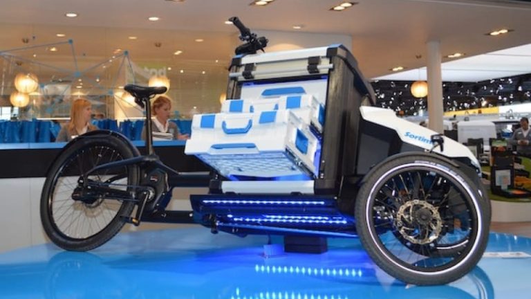 Sortimos trehjuliga paketcykel med elmotor. Lastar 160 kg. Sortimos trehjuliga paketcykel med elmotor. Lastar 160 kg.