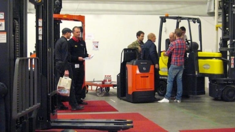 Logistikutställningen var tillräckligt stor för en liten truckutställning.