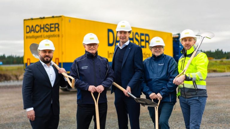 Spadtag för Dachsers nybygge. Spadtag för Dachsers nybygge.
