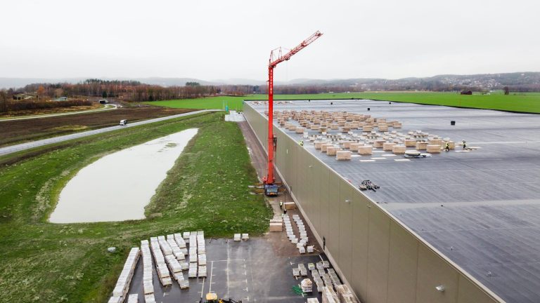 Byggnation pågår av ny lagerlokal Byggnation pågår av ny lagerlokal