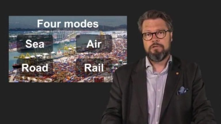 Per Olof Arnäs hör till lärarna som snabbt ska ta engagerade distanselever från hela världen till logistikinsikter på högskolenivå – trots att det hela tas från början. Per Olof Arnäs hör till lärarna som snabbt ska ta engagerade distanselever från hela världen till logistikinsikter på högskolenivå – trots att det hela tas från början.