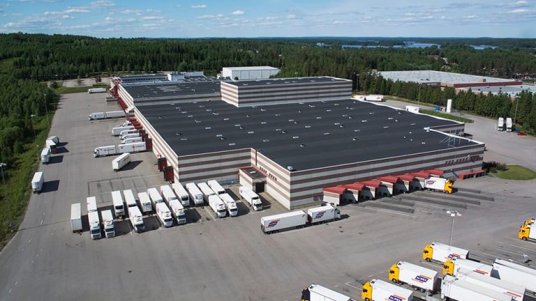 Flygbild av Alwex lager i Växjö