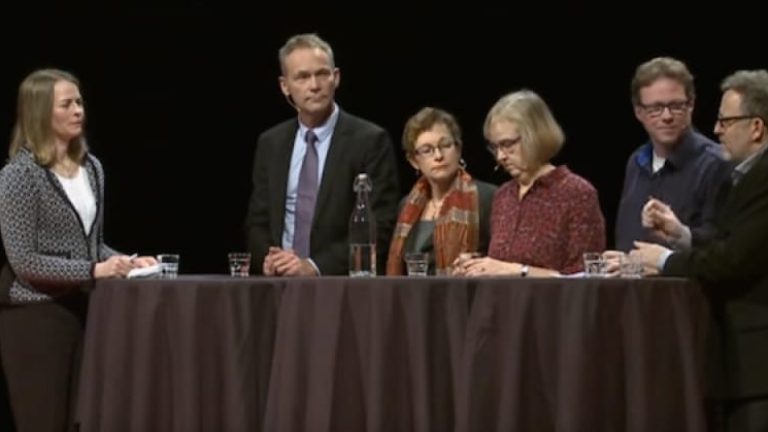 Debattpanelen med Elisif Elvinsdotter (t v), Per Bondemark, Maria Ågren, Lena Erixon, Johan Håkansson och Bo Hallams.