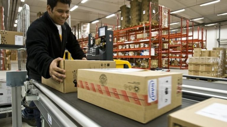 Ateas centrallager i Växjö kommer att skicka alla sina varor med DHL Freight.