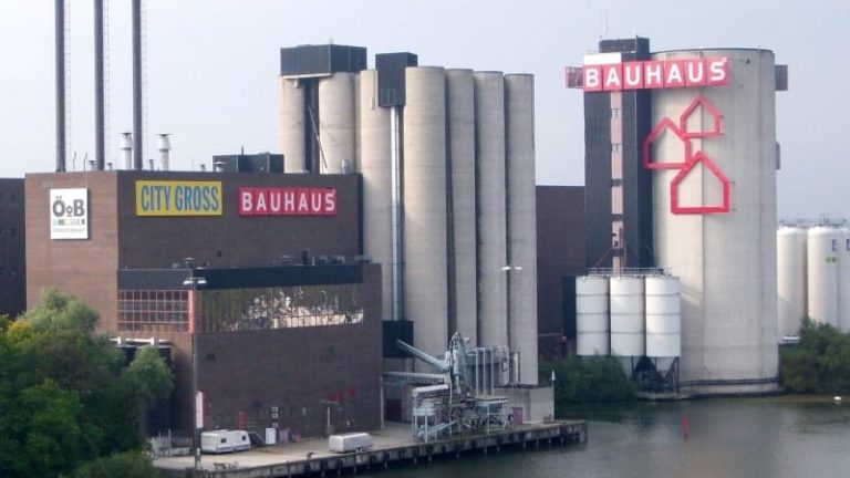 Stora verksamheter tvingas betala höga belopp om de blir påkomna med arbetsmiljöbrister.