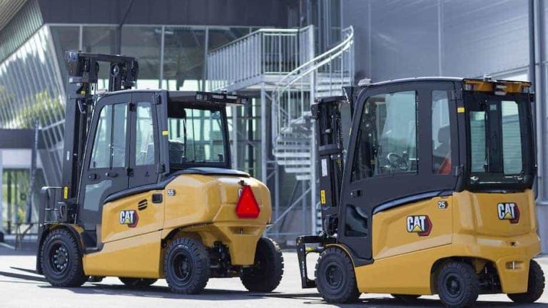 Ottosson Truck börjar sälja truckar av märket Cat Lift Trucks.