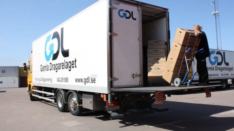 Vidare mot nästa ägarfamn.