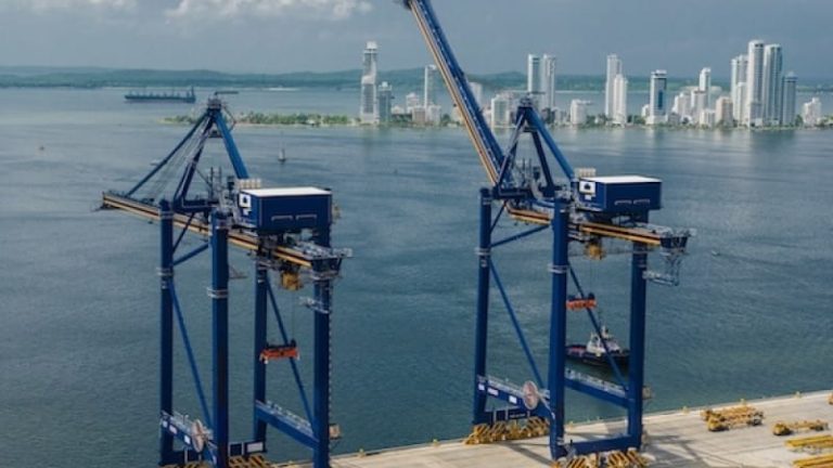 Kalmar-Cargotec ska leverera containerkranar till Rotterdams kortsjöterminal.