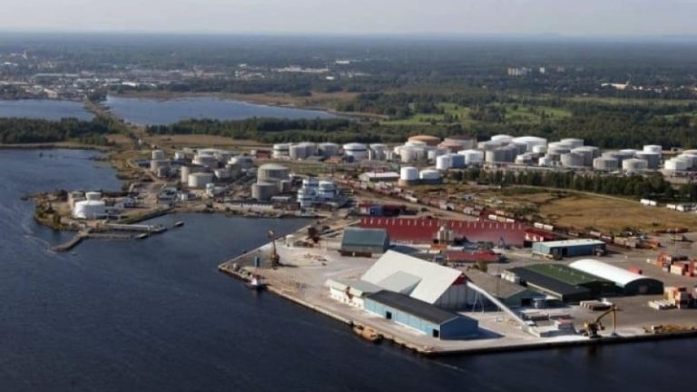 Gävle hamn har rätt och Preem har fel, tycker Stockholms tingsrätt.