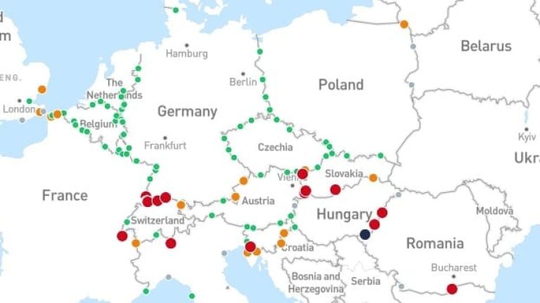 (https://covid-19.sixfold.com)