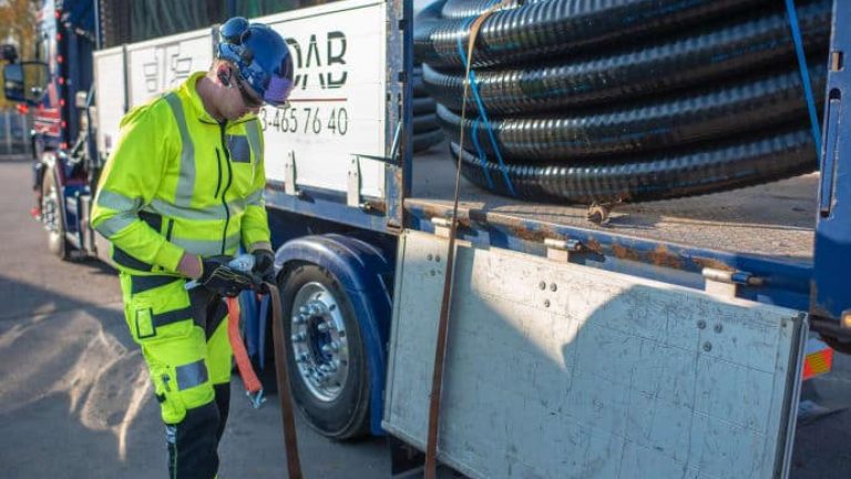 Bild: Tya/ Alfred Runow