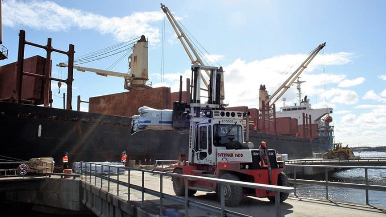 (Bild: Söderhamns Stuveri & Hamn)