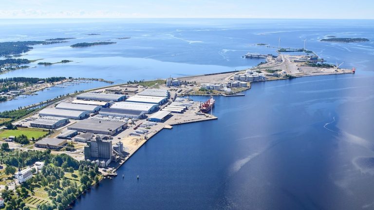 Kuehne+Nagel öppar TPL-lager i Umeå hamn.